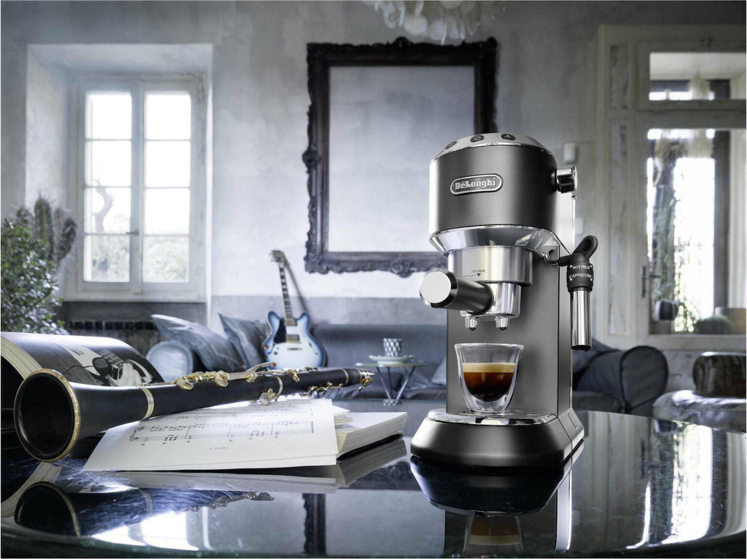 De’Longhi Dedica Style EC 685.BK Manual Espresso machine 1.1 L (EC 685.BK)