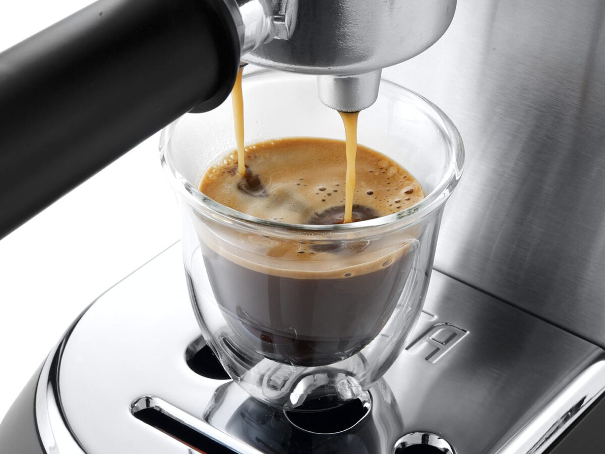 DeLonghi Dedica Style EC685.M Espresso machine 1.1 L Semi-auto (EC685.M)